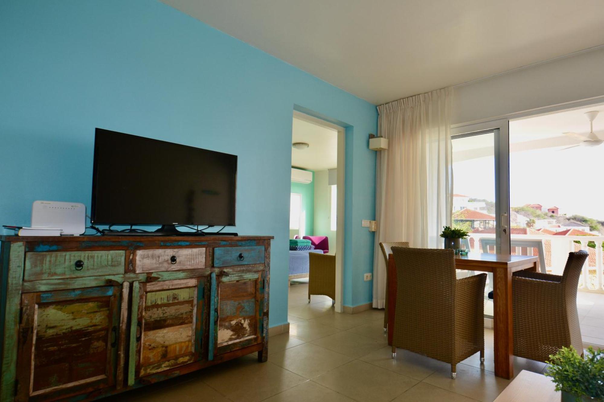 Blue Bay Beach Villas & Apartments Екстериор снимка