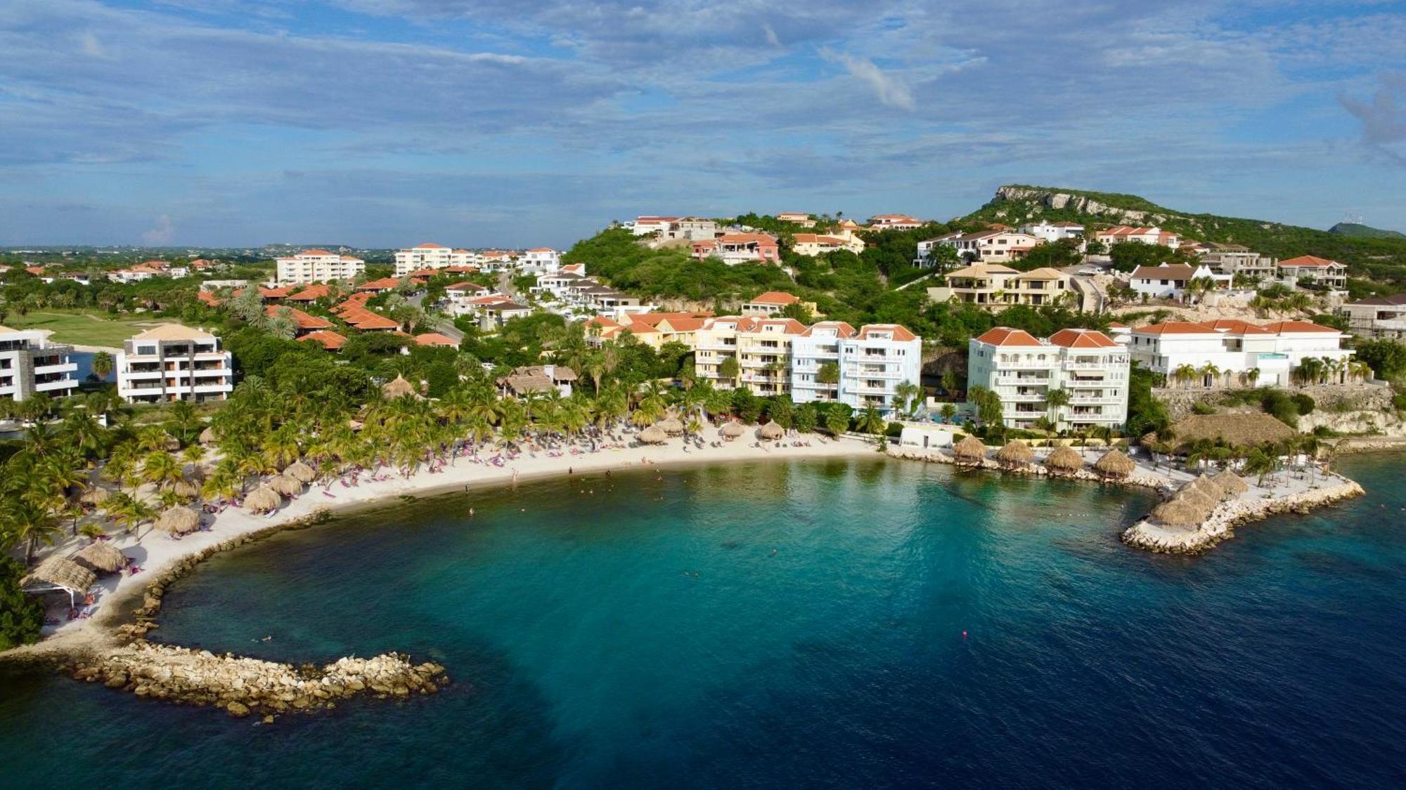 Blue Bay Beach Villas & Apartments Екстериор снимка