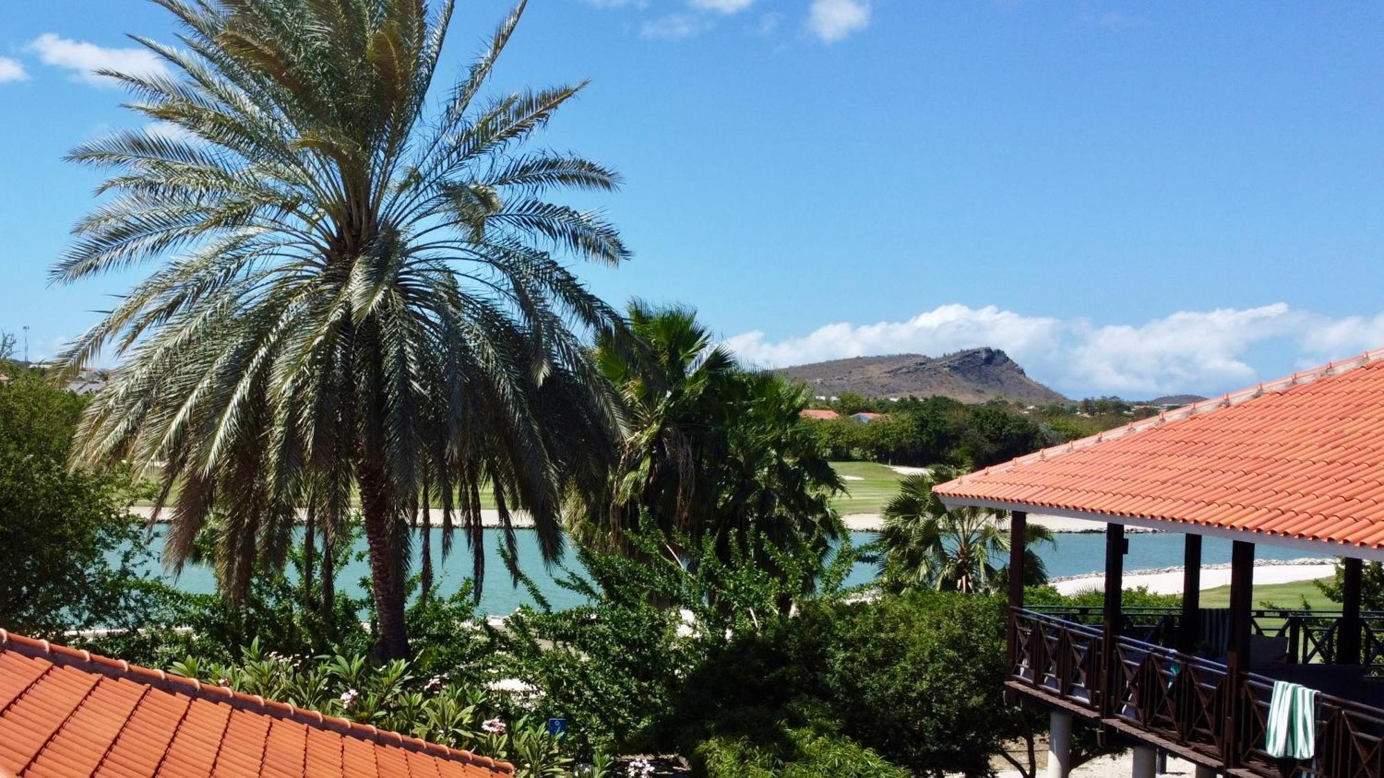 Blue Bay Beach Villas & Apartments Екстериор снимка