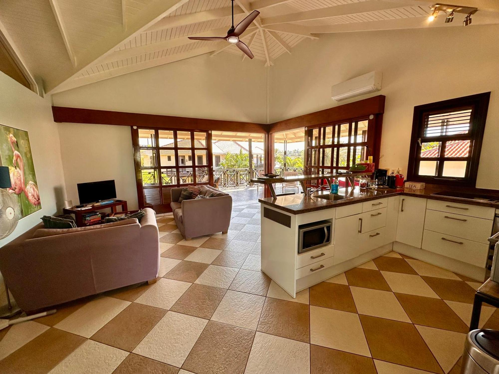 Blue Bay Beach Villas & Apartments Екстериор снимка