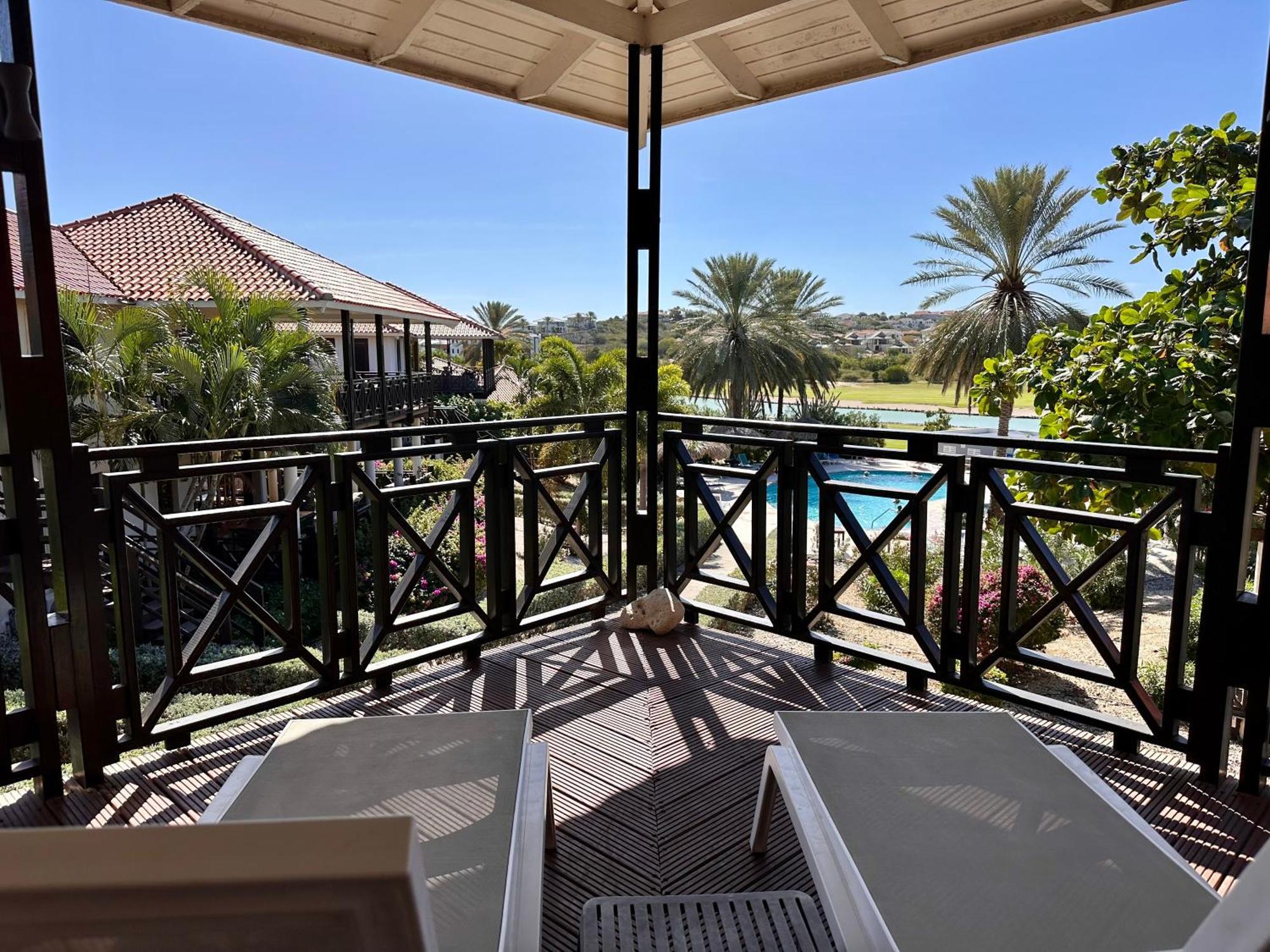 Blue Bay Beach Villas & Apartments Екстериор снимка