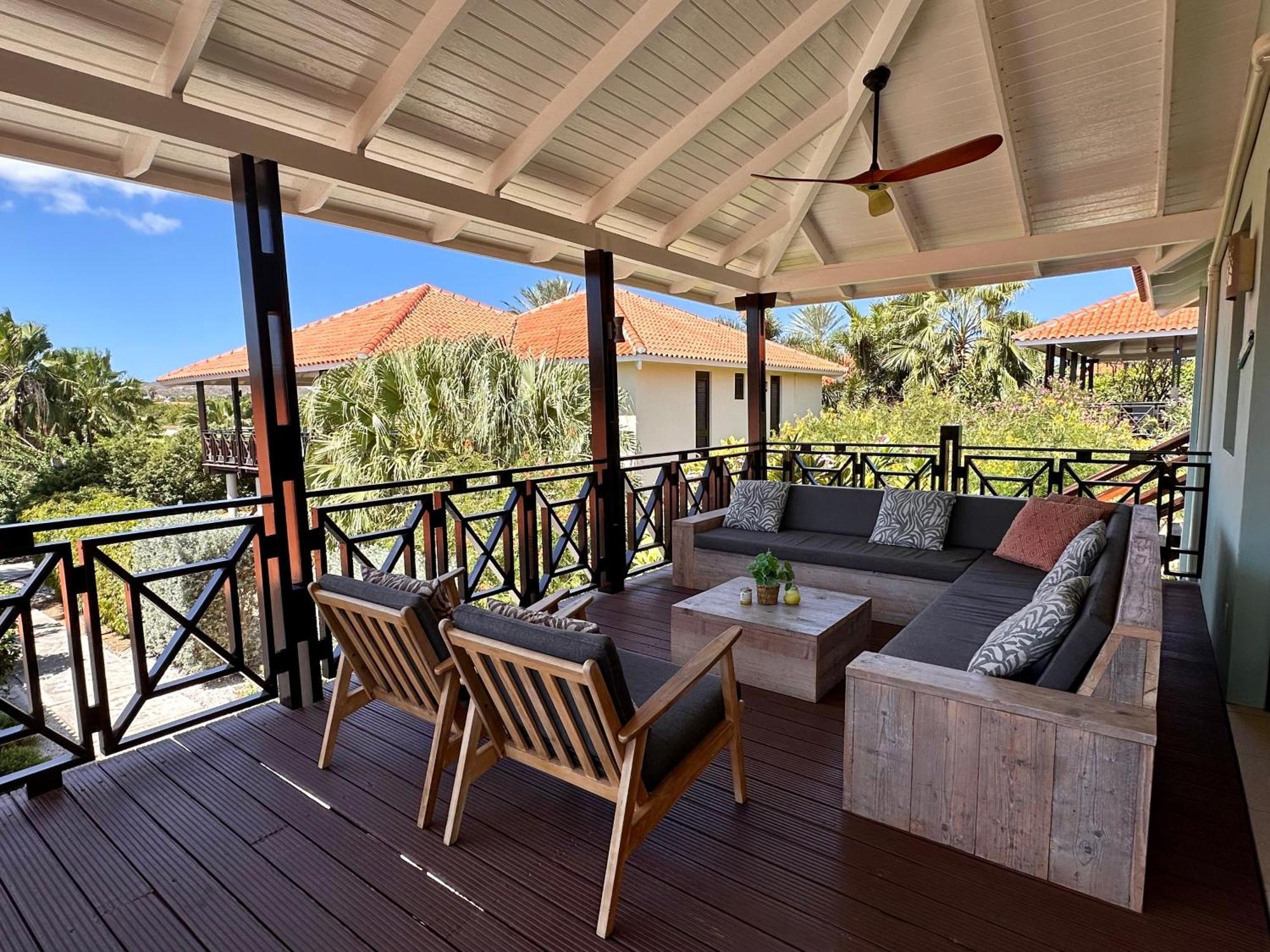 Blue Bay Beach Villas & Apartments Екстериор снимка