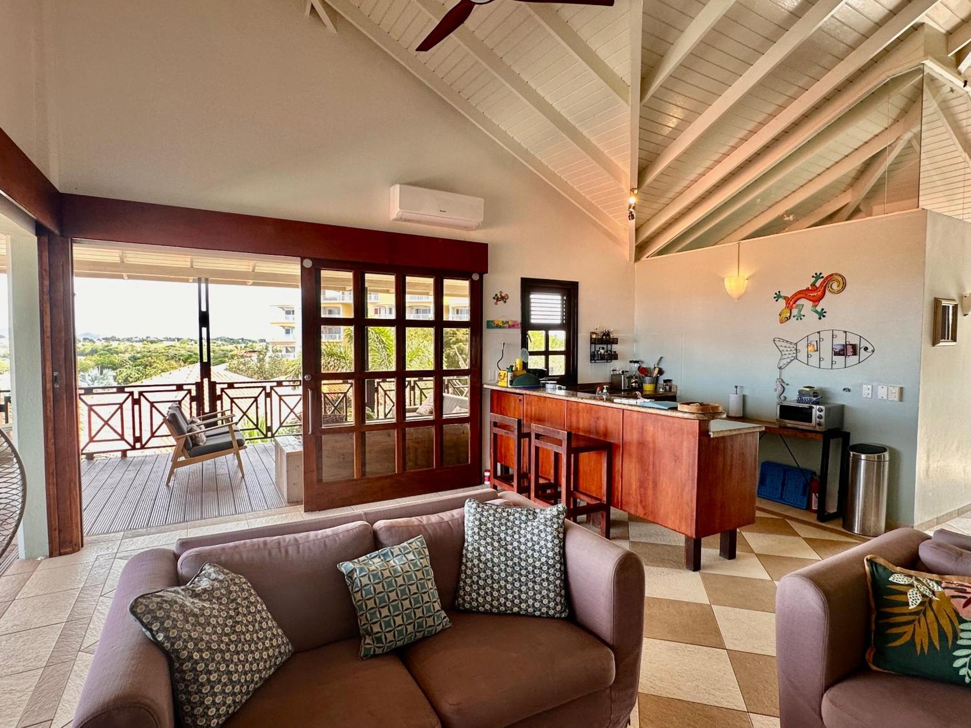 Blue Bay Beach Villas & Apartments Екстериор снимка